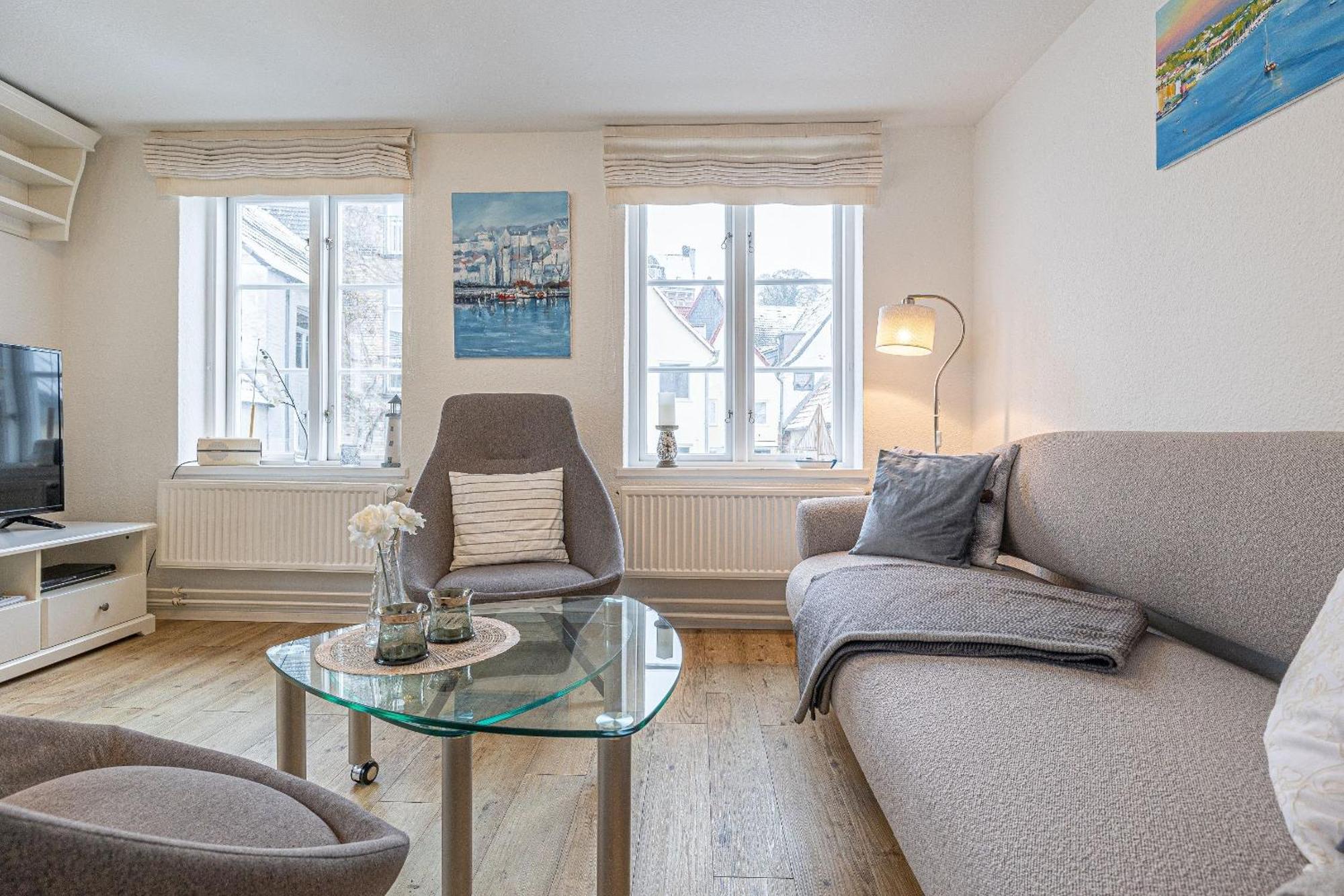 Fewo1846 - Hugo Eckener - Komfortable Maisonette-Wohnung Mit 2 Schlafzimmern Im Stadtzentrum Flensburgo Esterno foto